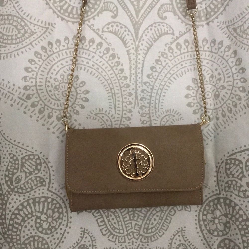 Cee Klein Creme Colored Crossbody